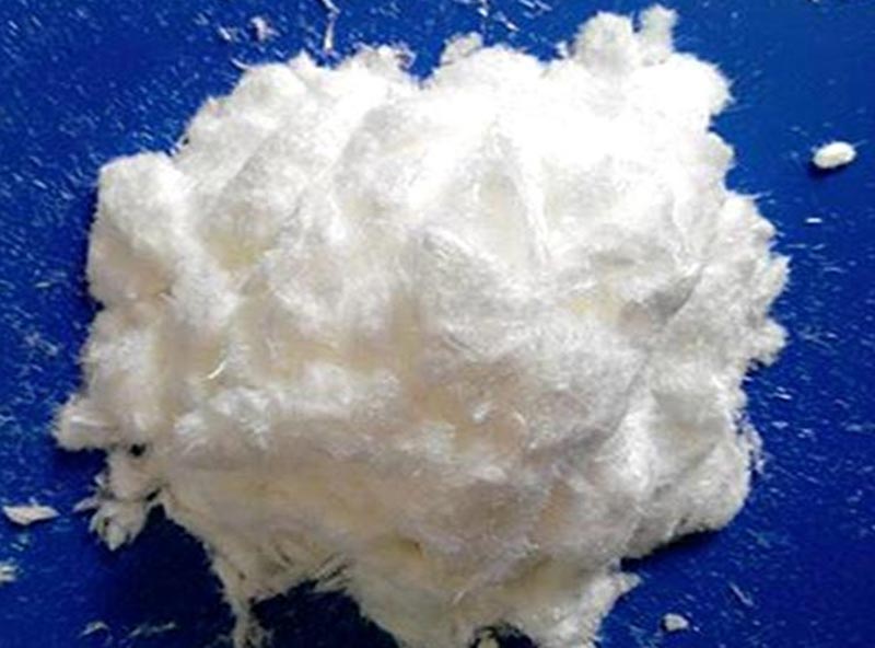 用酒精制作溶劑的反應(yīng)，換成普通飲用酒的反應(yīng)會(huì)怎樣呢？